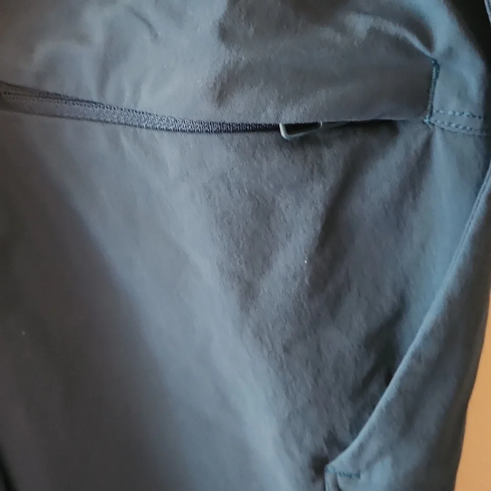 Lululemon Men's T.H.E short 10” linerless, Size S - Picture 8 of 11